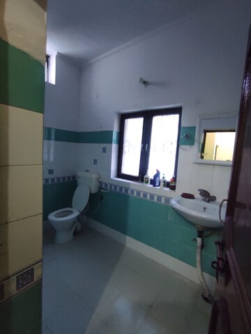 Master Bedroom in 3 BHK Independent House at Sahastradhara Road – for Rent