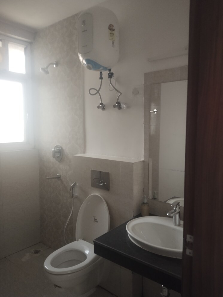 Bathroom, godrej-meridien 3 Bedroom 1855 Sq.Ft. Apartment In Sector 106 Gurgaon 8107936