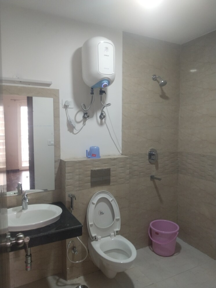 Bathroom, godrej-meridien 3 Bedroom 1855 Sq.Ft. Apartment In Sector 106 Gurgaon 8107936