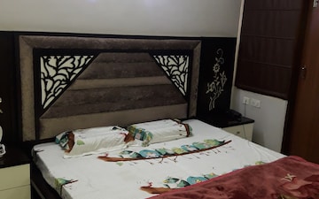 1 BHK Apartment For Rent in Saket Nagar
