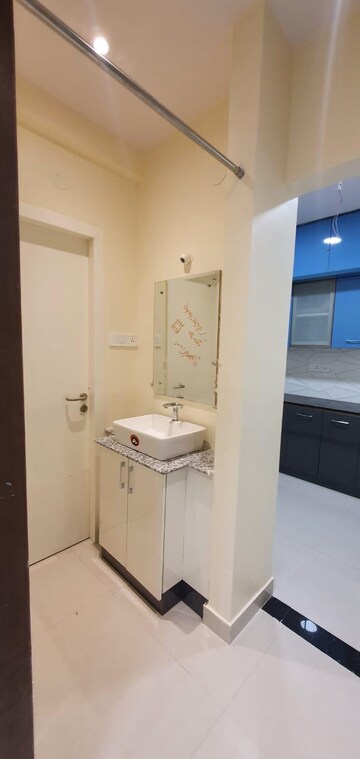 Bathroom in 3 BHK Apartment at Reliance Jubilee, Tolichowki – for Rent