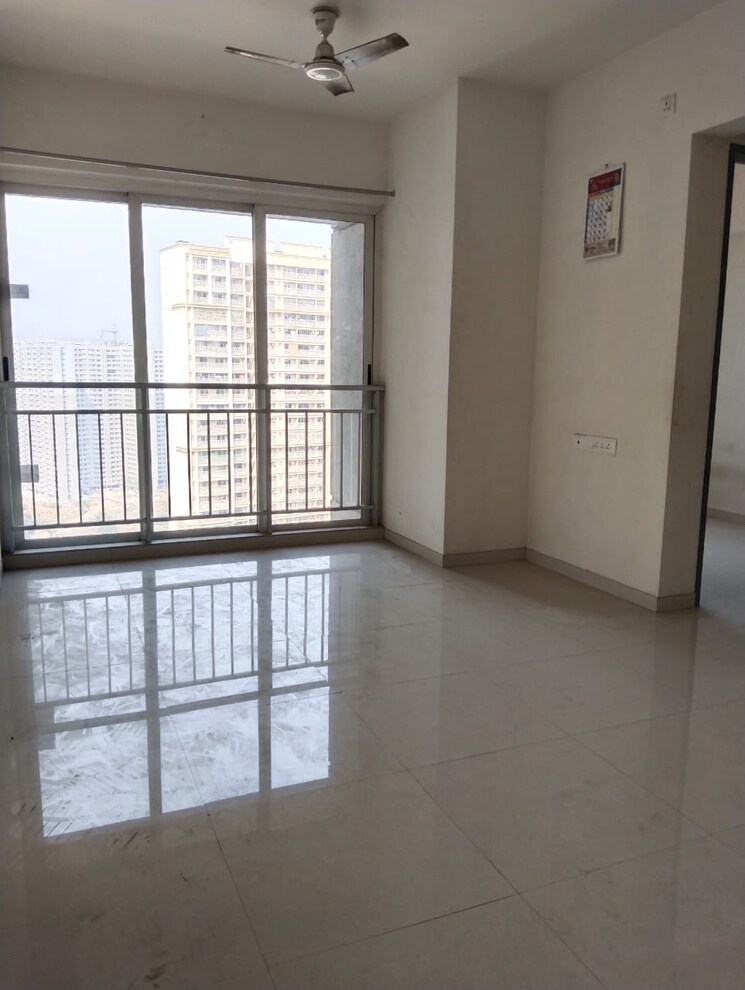 Room, marathon-nexzone 1.5 Bedroom 646 Sq.Ft. Apartment In New Panvel Navi Mumbai 8107980