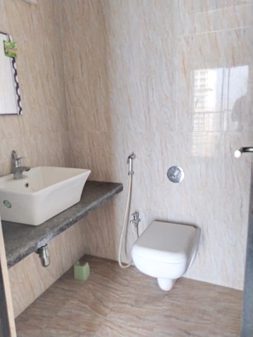 Bathroom in 1.5 BHK Apartment at Marathon Nexzone, New Panvel – for Sale