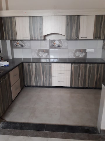 2 BHK Apartment For Rent in Kakadeo Kanpur Nagar  8107977