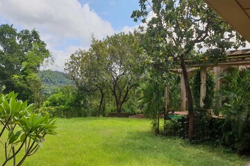  Plot – Exterior View View at Pali - for Sale