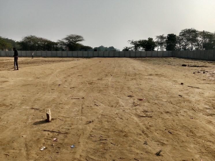 undefined, pathauli village  100 Sq.Yd. Plot In Pathauli Village Agra 8108096