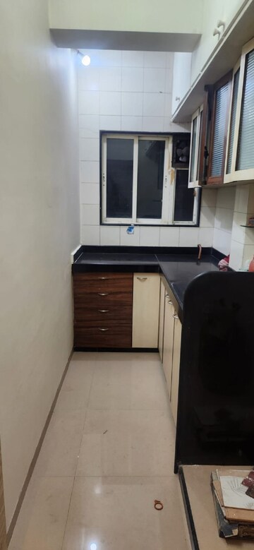 Kitchen in 1.5 BHK Apartment at Santacruz West – for Rent