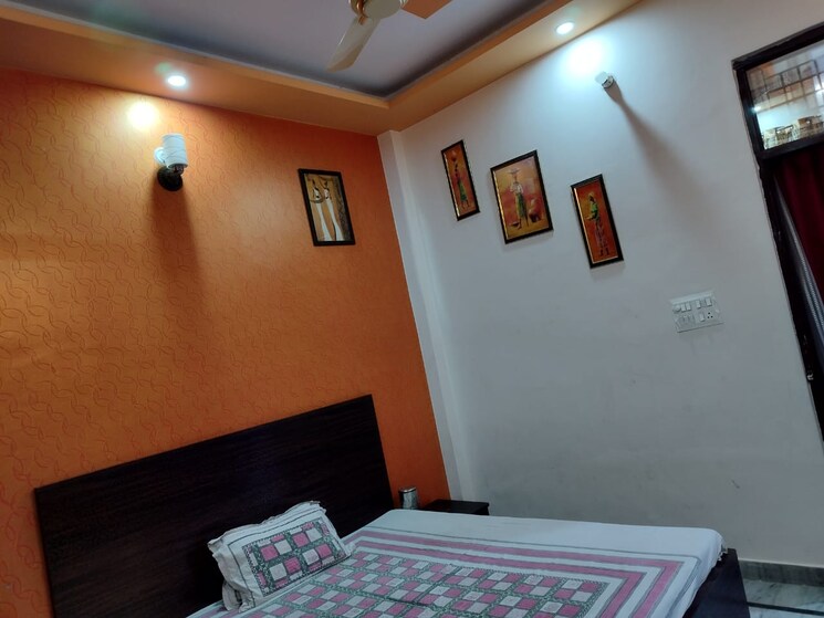 Bedroom, madhavpuram 3 Bedroom 136 Sq.Yd. Apartment In Madhavpuram Meerut 8108146