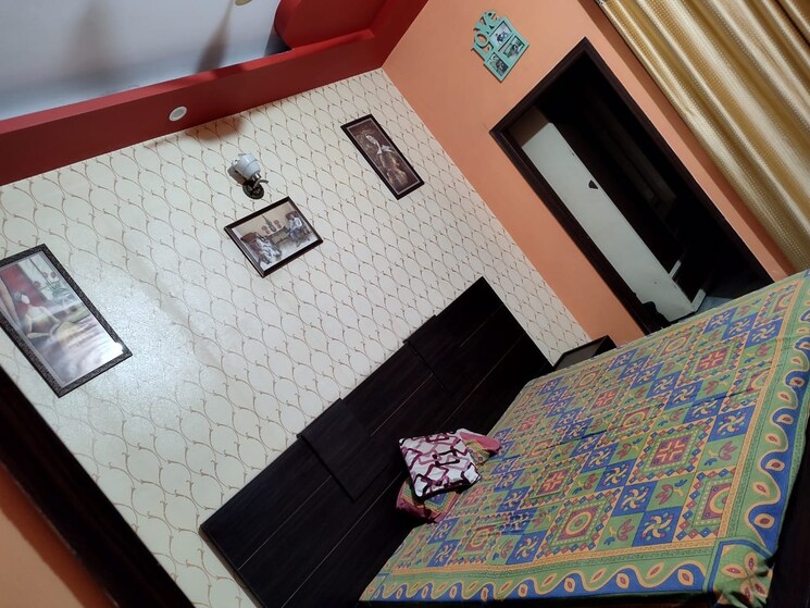 Bedroom, madhavpuram 3 Bedroom 136 Sq.Yd. Apartment In Madhavpuram Meerut 8108146