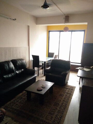 1 BHK Apartment For Rent in Sun N Sea Andheri West Mumbai  8108149