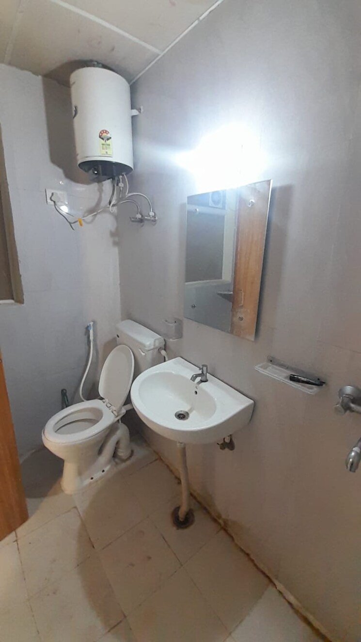 Bathroom, pivotal-99-marina-bay 2 Bedroom 500 Sq.Ft. Apartment In Sector 99 Gurgaon 8108191