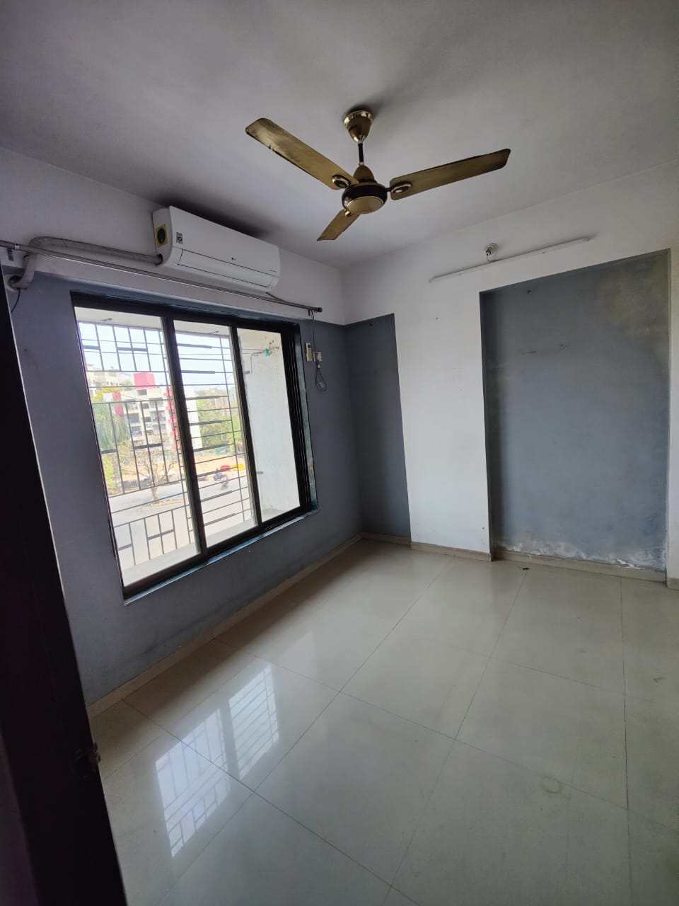 1 BHK 350 Sq.Ft. Apartment in Squarefeet Grand Square