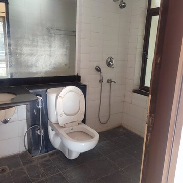 Bathroom in 3 BHK Apartment at Unitech Fresco, Sector 50 – for Rent
