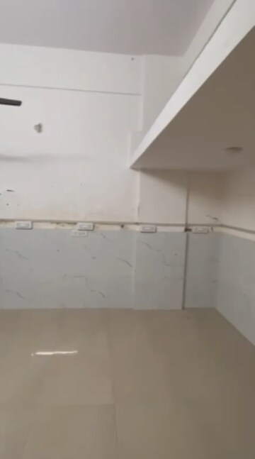  Office Space For Rent in Poonam Sagar Complex, Mira Road