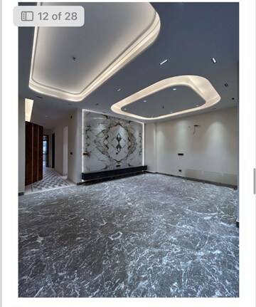 Room in 3 BHK Builder Floor at Ansal Sushant Lok I, Sector 43 – for Rent