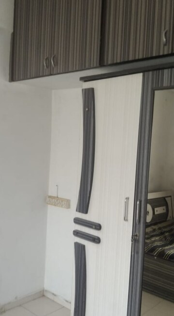 Room in 1 BHK Apartment at Sangath Sangath 2, Motera – for Rent