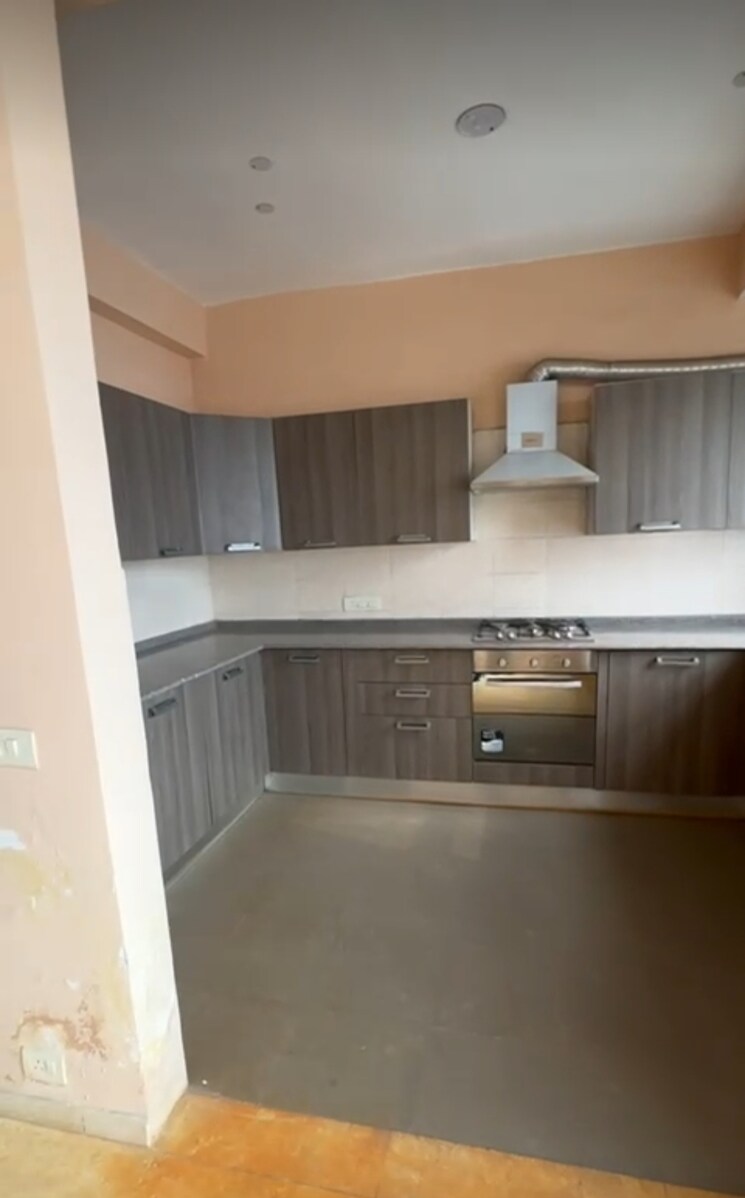 Kitchen, unitech-verve 3 Bedroom 1785 Sq.Ft. Apartment In Pi Greater Noida Greater Noida 8108232