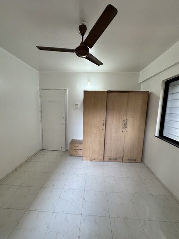 Room in 1 BHK Apartment at Vaishnavi Dham Complex, Asangaon – for Sale