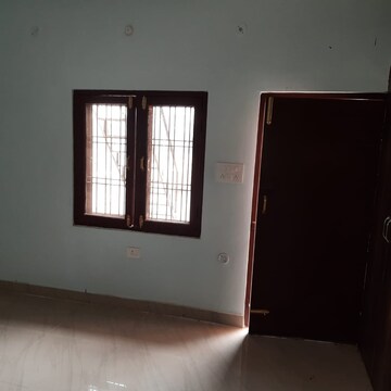 Room in 2 BHK Builder Floor at Indira Nagar – for Rent