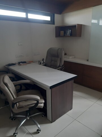 Team Area in  Office Space at Avirat Silver Radiance One, Thaltej – for Rent