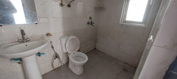 Bathroom in 3 BHK Apartment at Gardenia Golf City, Sector 75 – for Rent