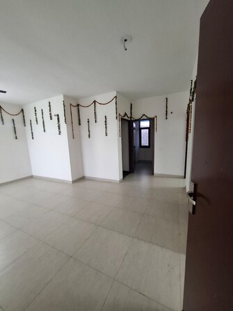 2.5 BHK Builder Floor For Rent in Wave Floors Mahurali Ghaziabad  8108336