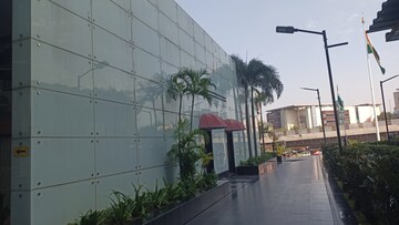  Showroom – Exterior View View at JMD Megapolis, Sector 48 - for Rent