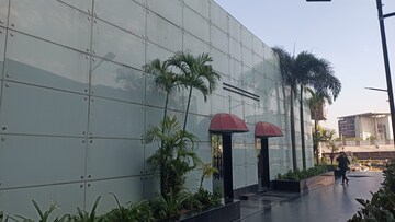  Showroom – Exterior View View at JMD Megapolis, Sector 48 - for Rent