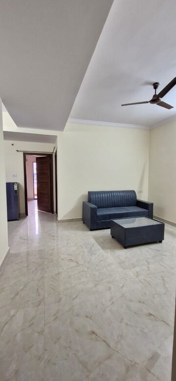 Living Room in 2 BHK Builder Floor at Kondapur – for Rent