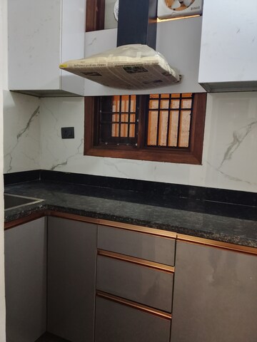 Kitchen in 1.5 BHK Builder Floor at Saket – for Rent