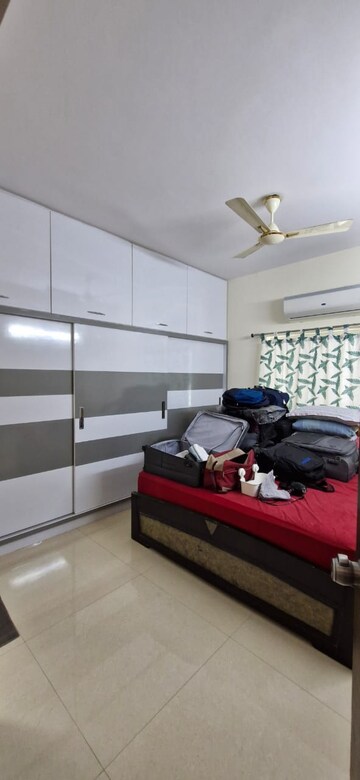 Master Bedroom in 2 BHK Builder Floor at Kondapur – for Rent