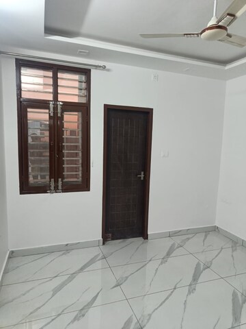 Room in 2 BHK Builder Floor at Sahastradhara Road – for Rent
