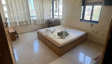 Bedroom in 2 BHK Apartment at Empire Estate, Malabar Hill – for Sale