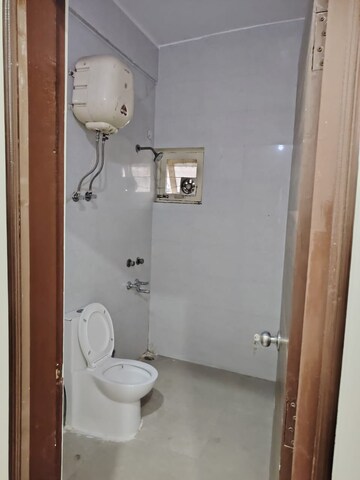 Master Bedroom in 2 BHK Apartment at RWA Apartments Sector 26, Sector 26 – for Rent