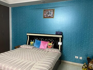 Bedroom in 3 BHK Builder Floor at Arcade 48, Sector 48 – for Sale