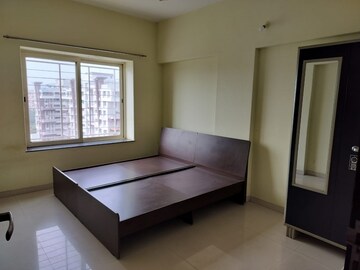 Bedroom in 2 BHK Apartment at Mirchandani Palms, Rahatani – for Rent