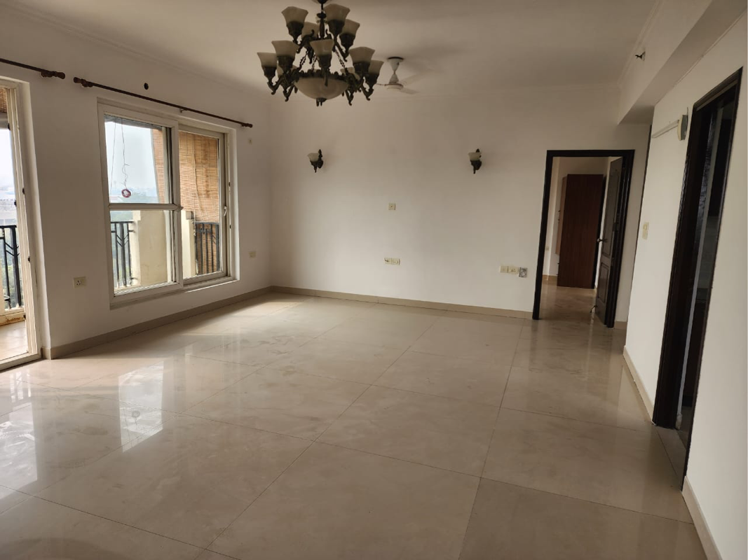 3 BHK + Extra Room Apartment For Sale in Amrapali Sapphire Phase-II
