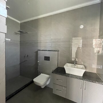 Kitchen in 3 BHK Builder Floor at BPTP Amstoria Country Floor, Sector 102 – for Rent