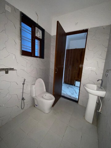 Bathroom in 3 BHK Independent House at Sahastradhara Road – for Rent