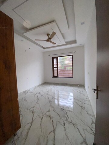 Bathroom in 3 BHK Independent House at Sahastradhara Road – for Rent