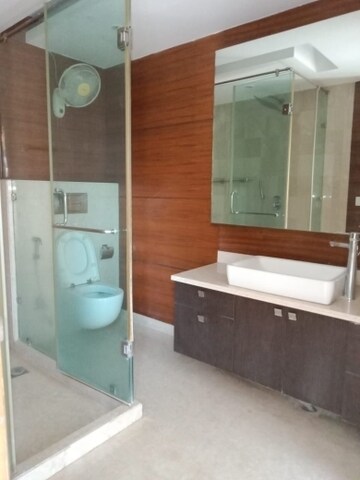 Bathroom in 6 BHK Independent House at New Friends Colony – for Rent