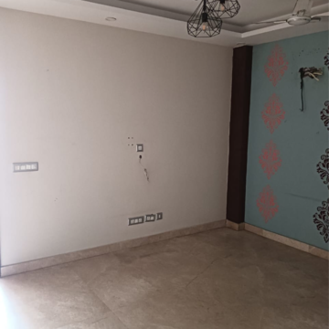 Room in 2 BHK Builder Floor at Malviya Nagar – for Sale