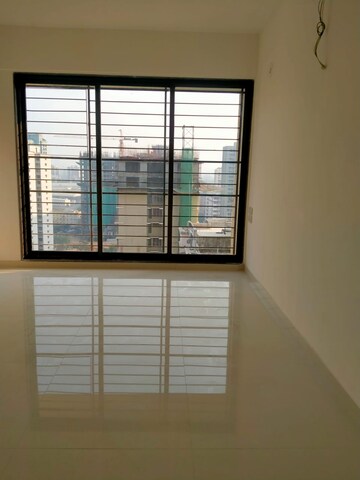 Room in 2 BHK Apartment at Acme Avenue, Kandivali West – for Rent