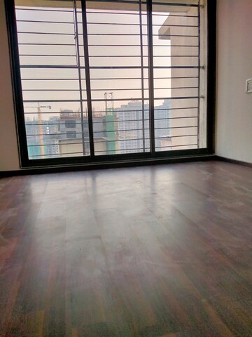 Room in 2 BHK Apartment at Acme Avenue, Kandivali West – for Rent