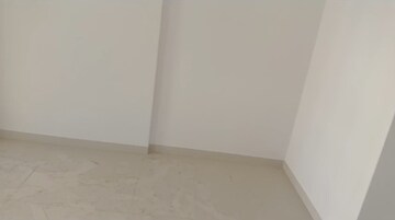 Room in 2.5 BHK Apartment at JP North Aviva, Mira Road – for Rent