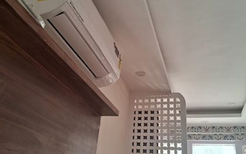 1 RK Apartment For Rent in Emaar Emerald Floors, Sector 65