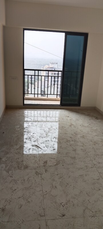 Room in 1 BHK Apartment at Sector 23 – for Rent
