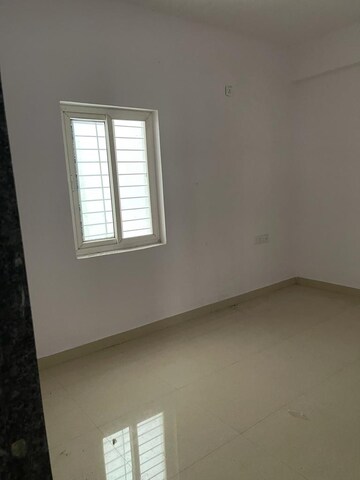 Room in 2 BHK Apartment at Goldstone Imperial Park, Narsingi – for Sale