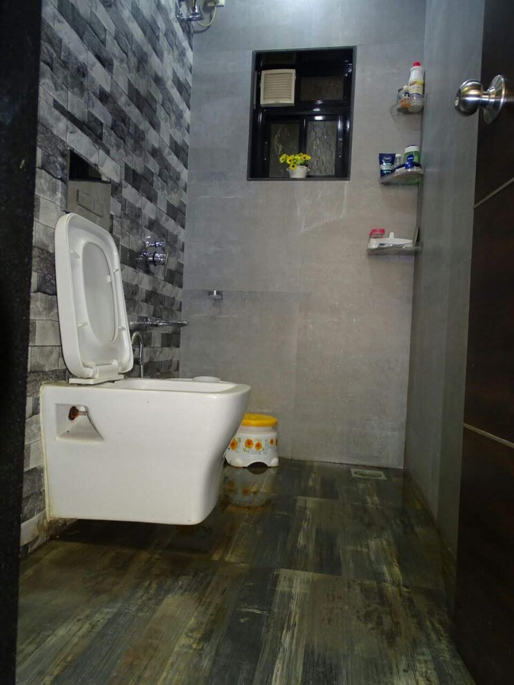 Bathroom, concret-sai-saakshaat 3 Bedroom 2070 Sq.Ft. Apartment In Kharghar Navi Mumbai 8108735