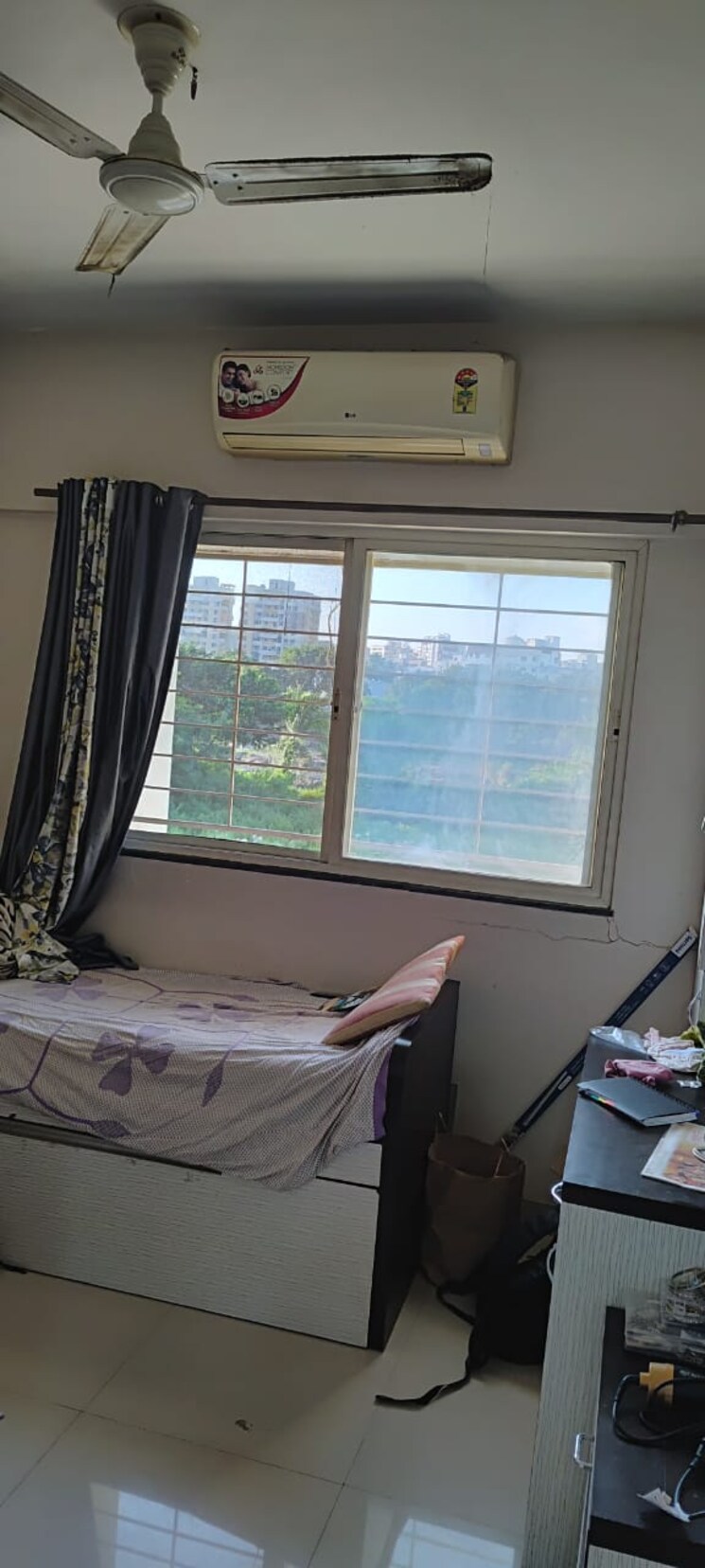 Master Bedroom, mittal-sun-orbit 2 Bedroom 1000 Sq.Ft. Apartment In Sinhagad Road Pune 8108794